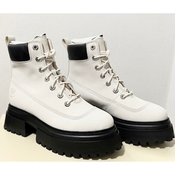NWT: Timberland - Women's, White Nubuck, Platform Combat Boots (US 7.5M) - Picture 1 of 4